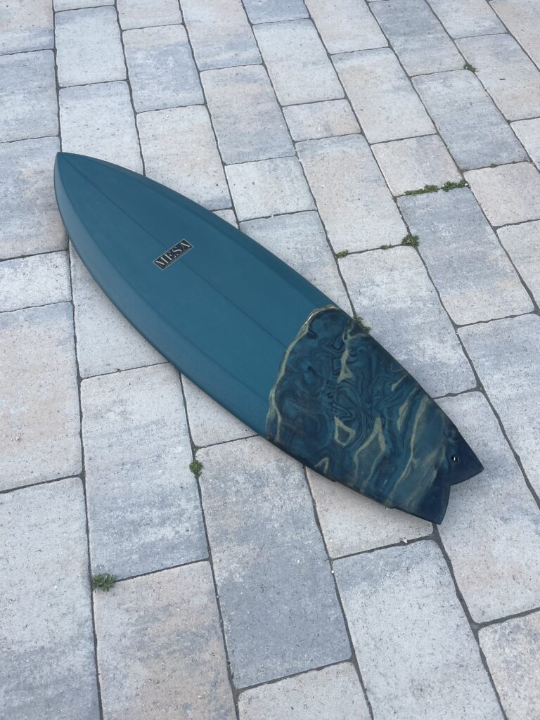 Misfit surfboard